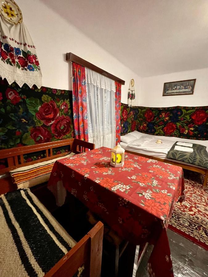 Casa Fantana - La Poalele Muntilor -50 De Metri De Partia Olimpica Villa Statiunea Esterno foto
