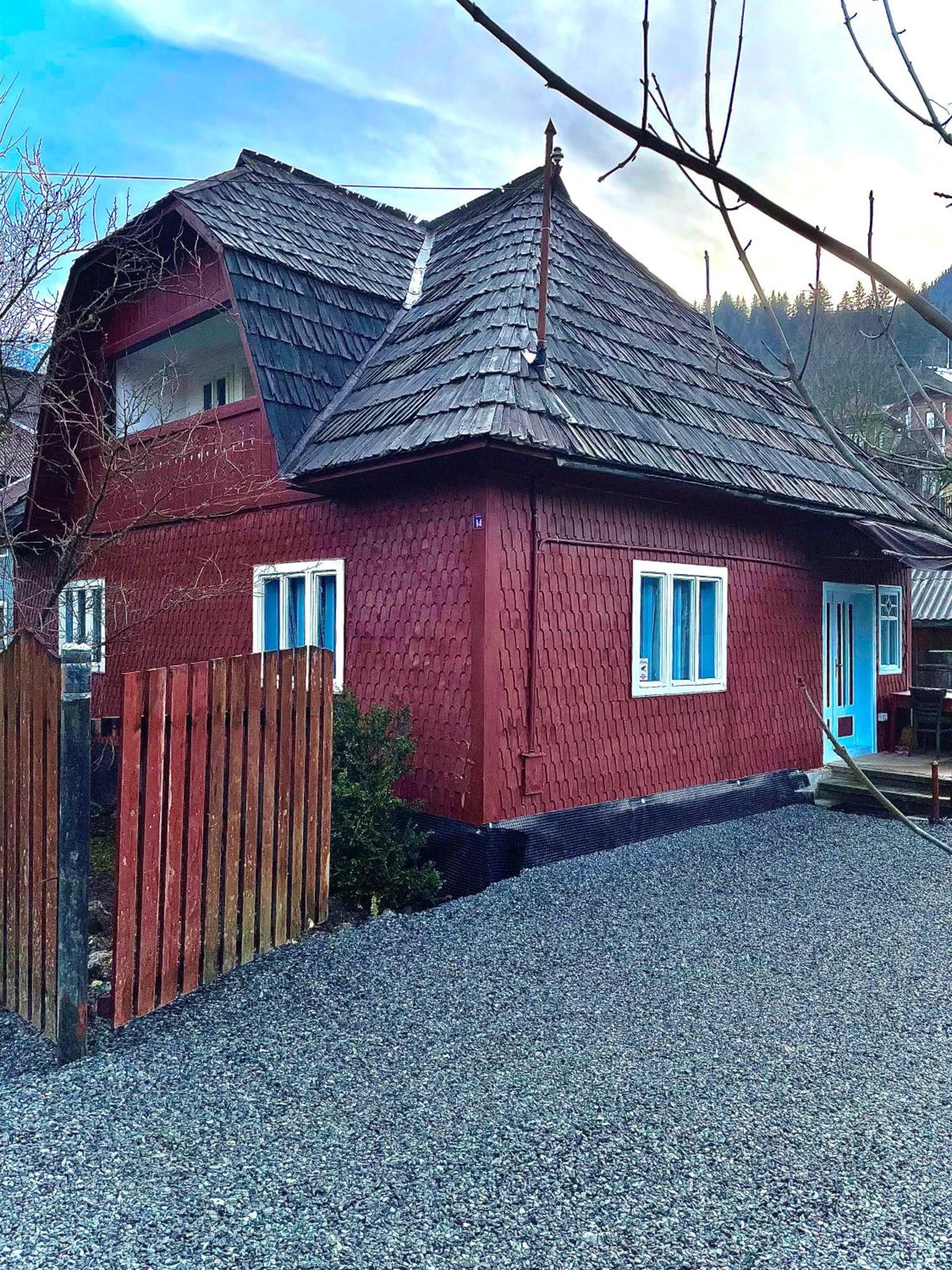 Casa Fantana - La Poalele Muntilor -50 De Metri De Partia Olimpica Villa Statiunea Esterno foto