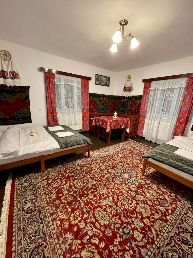 Casa Fantana - La Poalele Muntilor -50 De Metri De Partia Olimpica Villa Statiunea Esterno foto